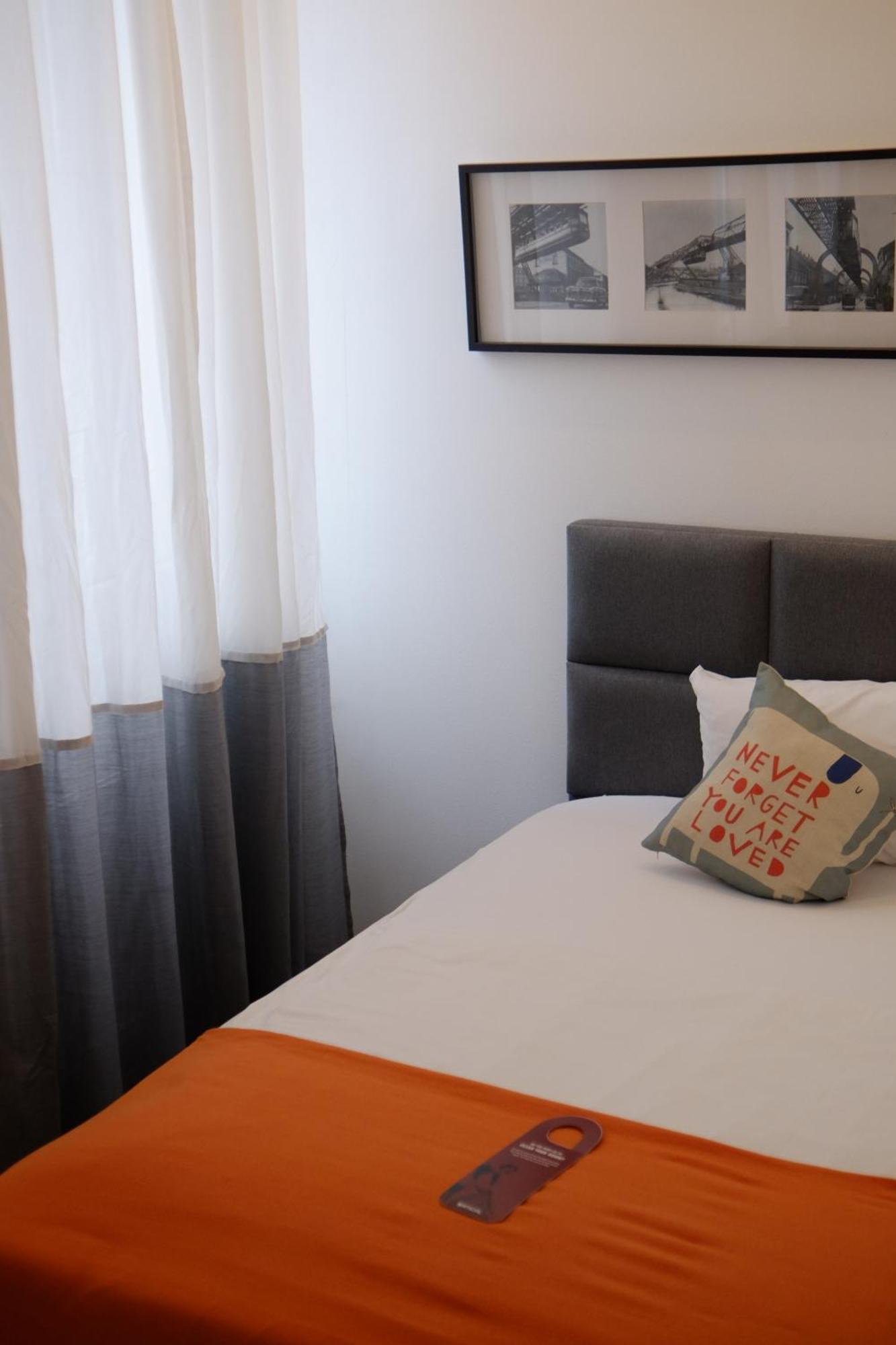 Amical Hotel Wuppertal Pokoj fotografie